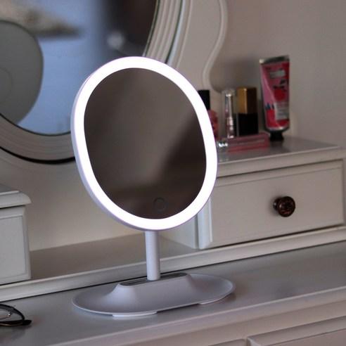Mooas Beauty Ring LED Vanity Mirror used for even, shadow-free makeup application