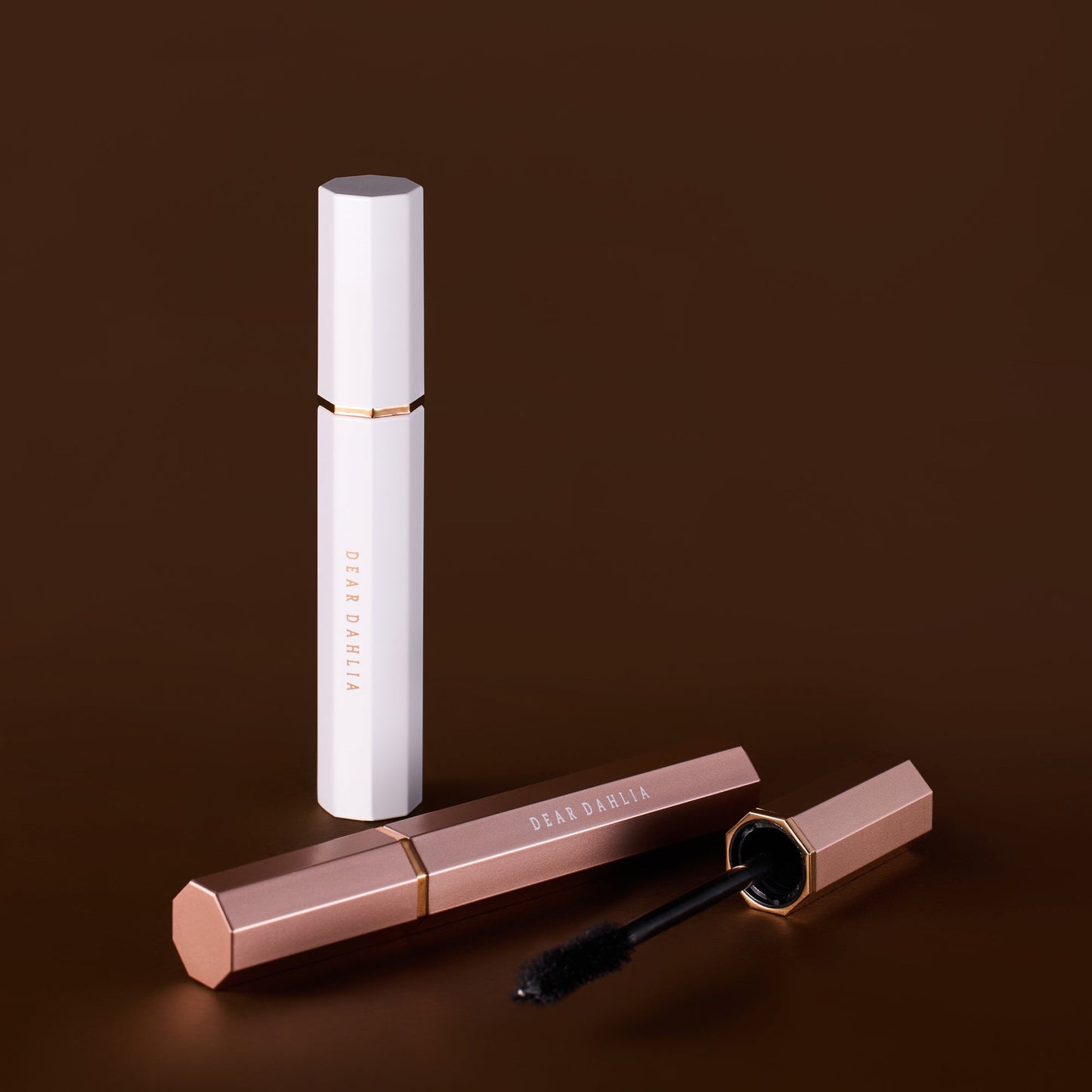 DEAR DAHLIA PARADISE DREAM LASH DEFINING MASCARA | COLOURSWINK
