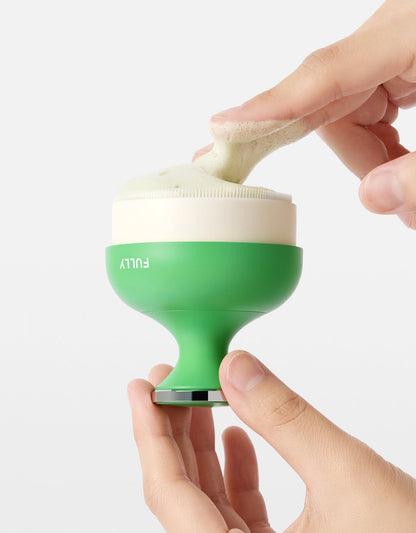 FULLY PORE CLEANSING BRUSH | COLOURSWINK