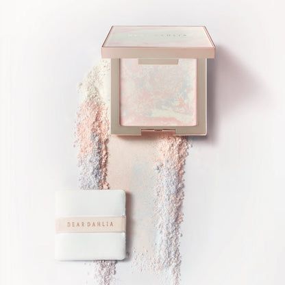 DEAR DAHLIA SKIN BLUR FINISHER PALE LIGHT 8G | COLOURSWINK